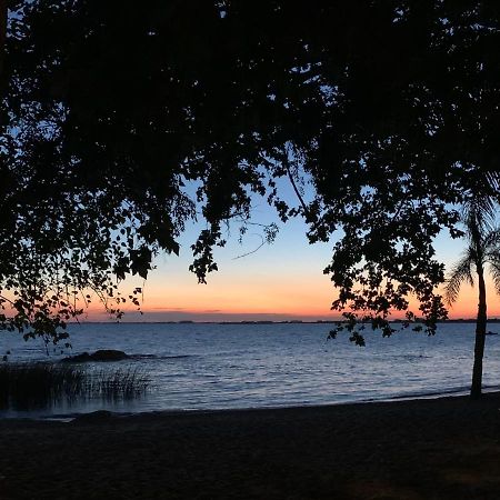 Apartamento Beira Da Praia Das Ondinas Sao Lourenco do Sul Luaran gambar